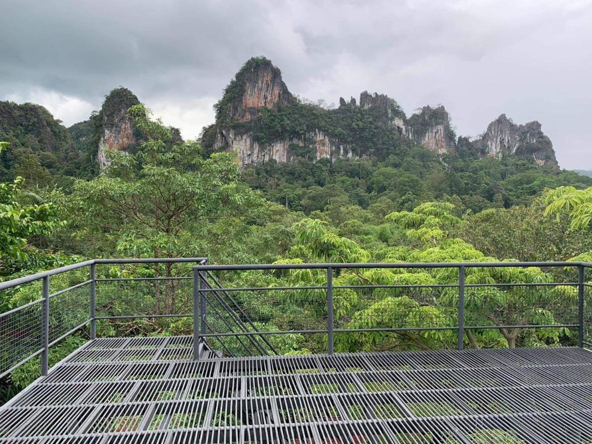 カオソック ツリーハウス リゾート Khao Sok National Park エクステリア 写真