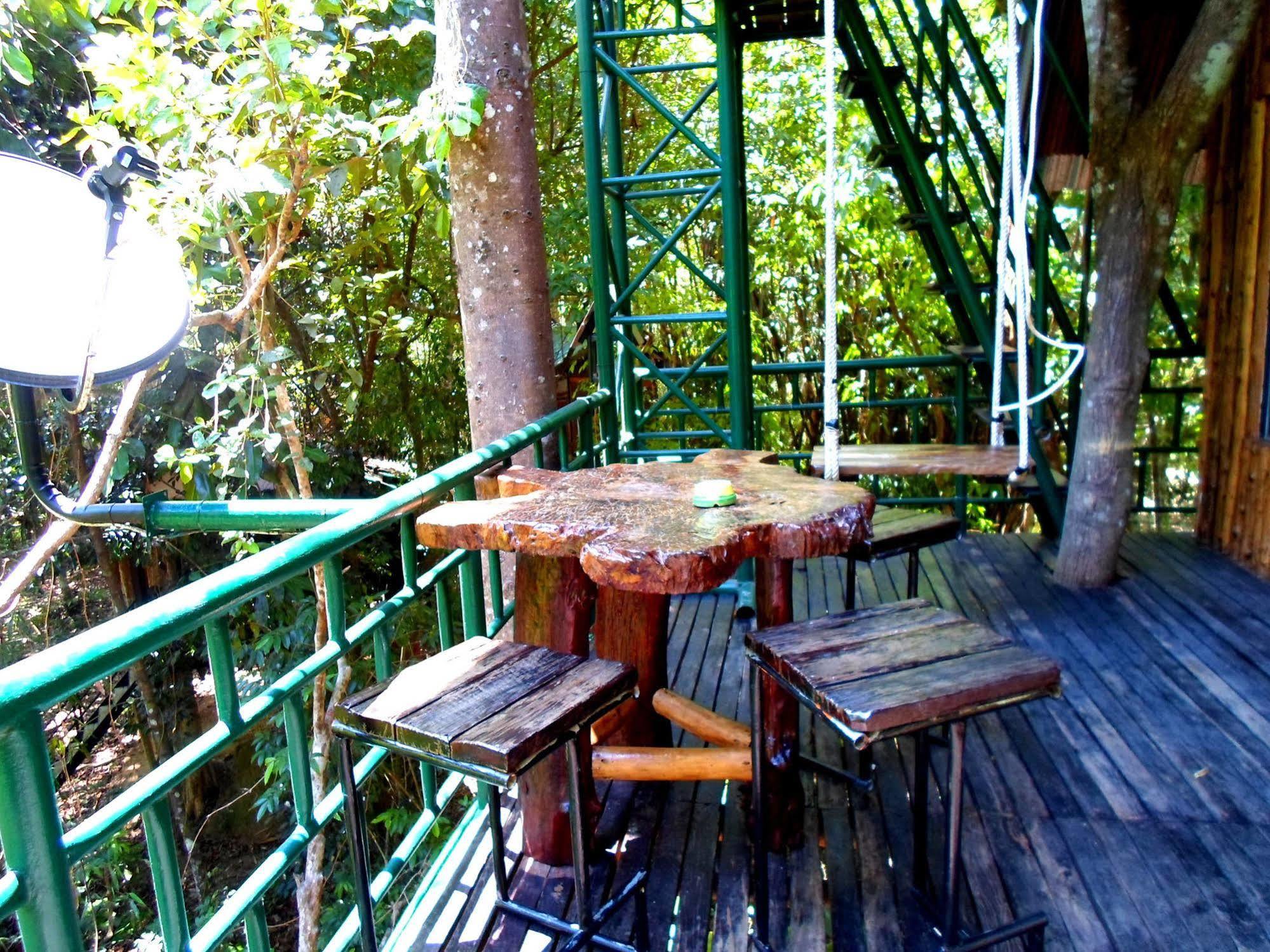 カオソック ツリーハウス リゾート Khao Sok National Park エクステリア 写真